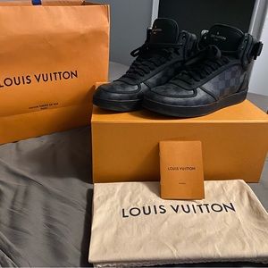 Louis Vuitton mens shoes